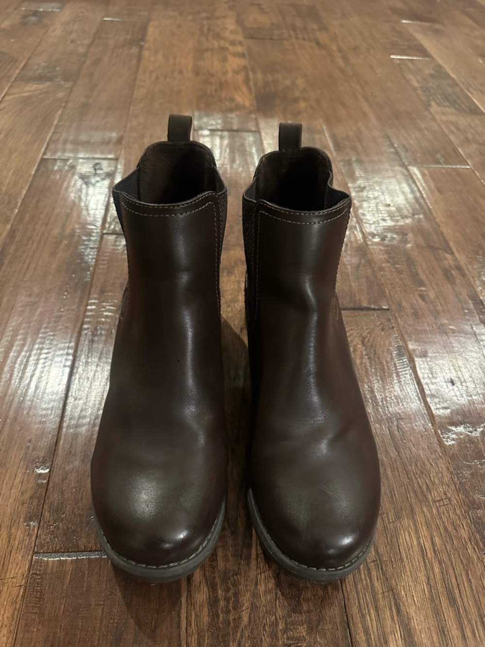 Eastland Women's Dark Brown Leather Chelsea Ankle Boots